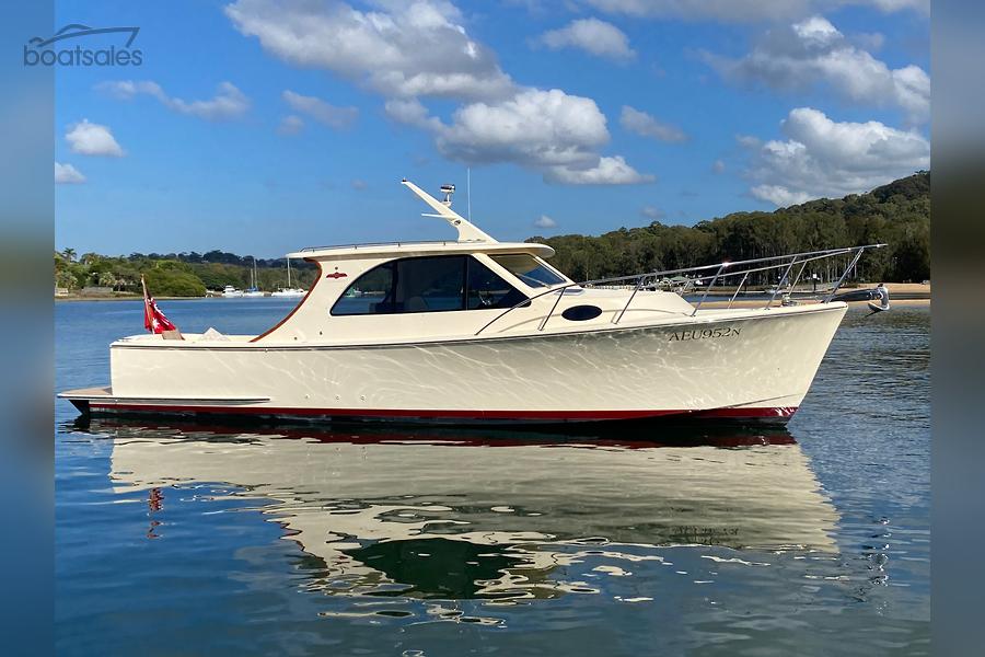 2007 Palm Beach Motor Yachts 32 Classic VIOLET (SOLD)